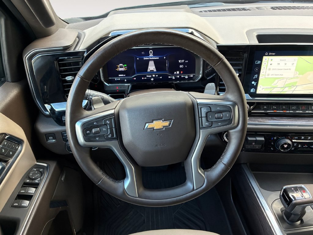 Used 2024 Chevrolet Silverado 1500 LTZ AWD/4WD image 12