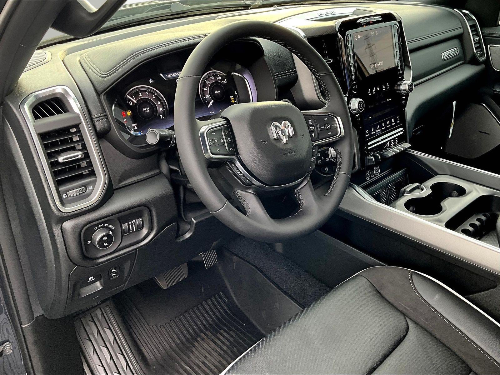 New 2027 RAM 1500 Laramie w/ Night Edition AWD/4WD image 9