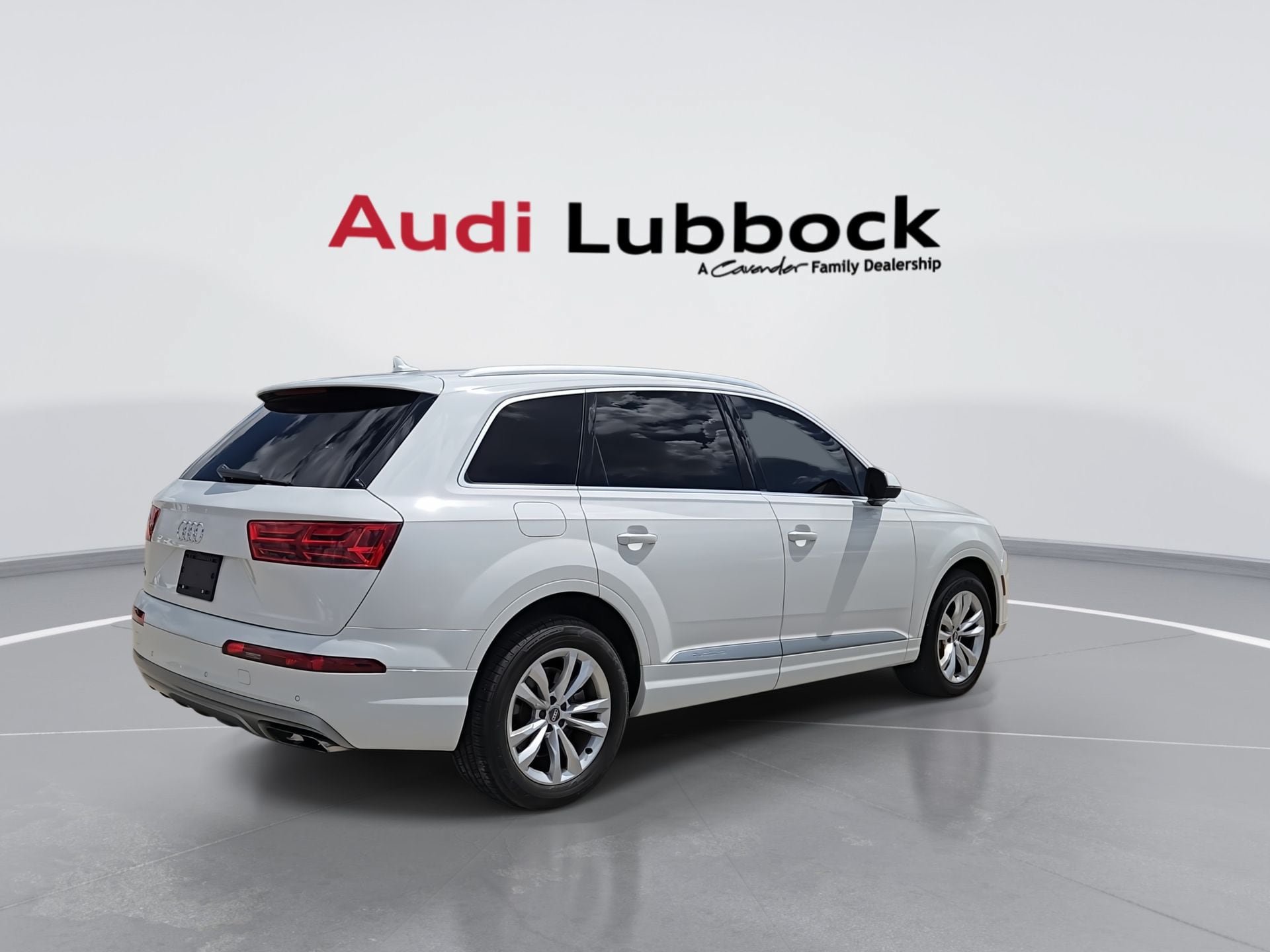 Used 2019 Audi Q7 3.0T Premium Plus w/ Premium Plus Package AWD/4WD image 8