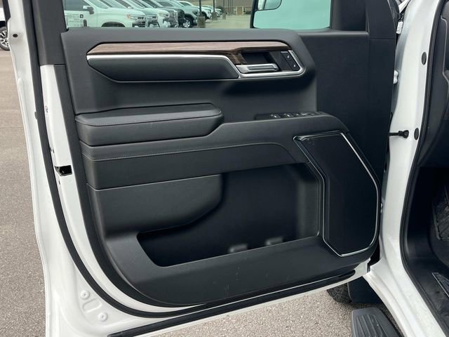 Used 2024 Chevrolet Silverado 1500 LT image 29