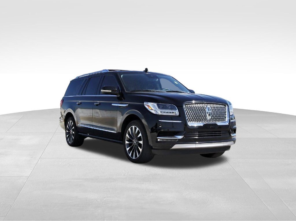 Used 2021 Lincoln Navigator L Reserve w/ Luxury Package AWD/4WD image 1