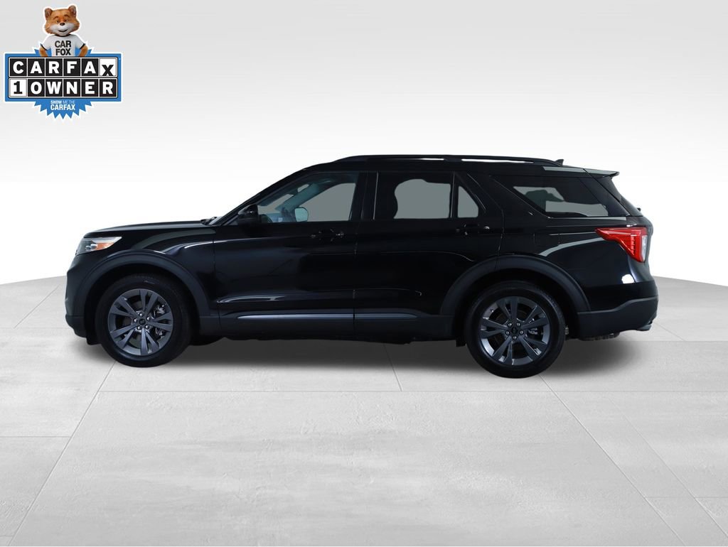 Used 2023 Ford Explorer XLT w/ Equipment Group 202A image 9