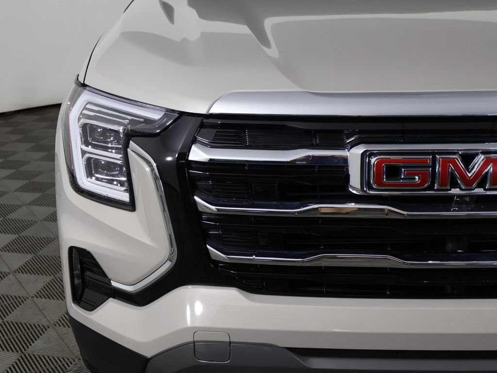 Used 2026 GMC Terrain Elevation AWD/4WD image 14
