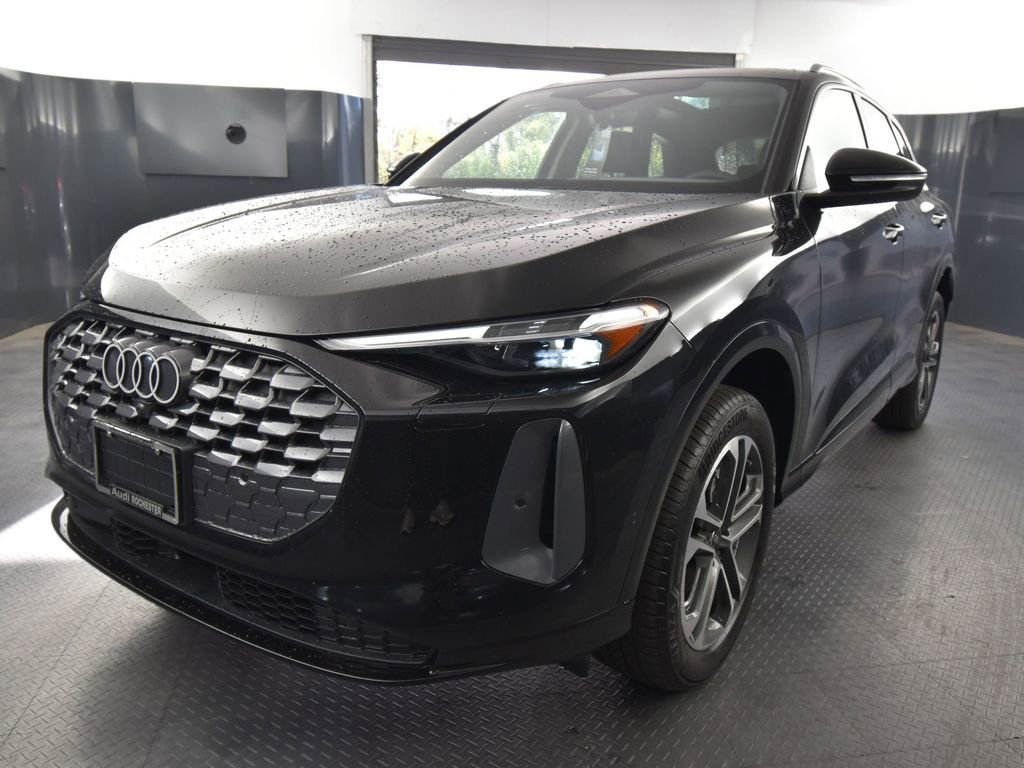 New 2025 Audi Q5 Premium Plus image 33