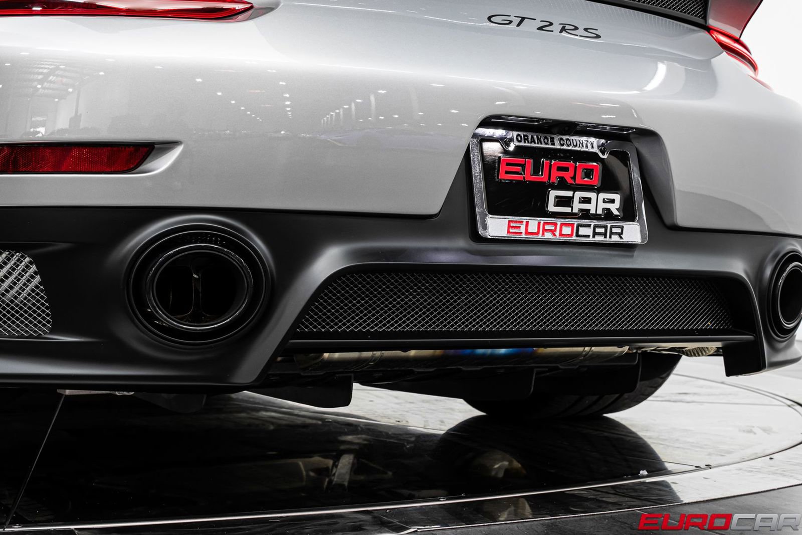 Used 2018 Porsche 911 GT2 RS image 27