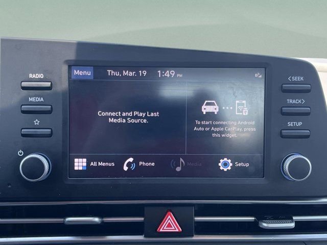 Used 2023 Hyundai Elantra SEL FWD image 9
