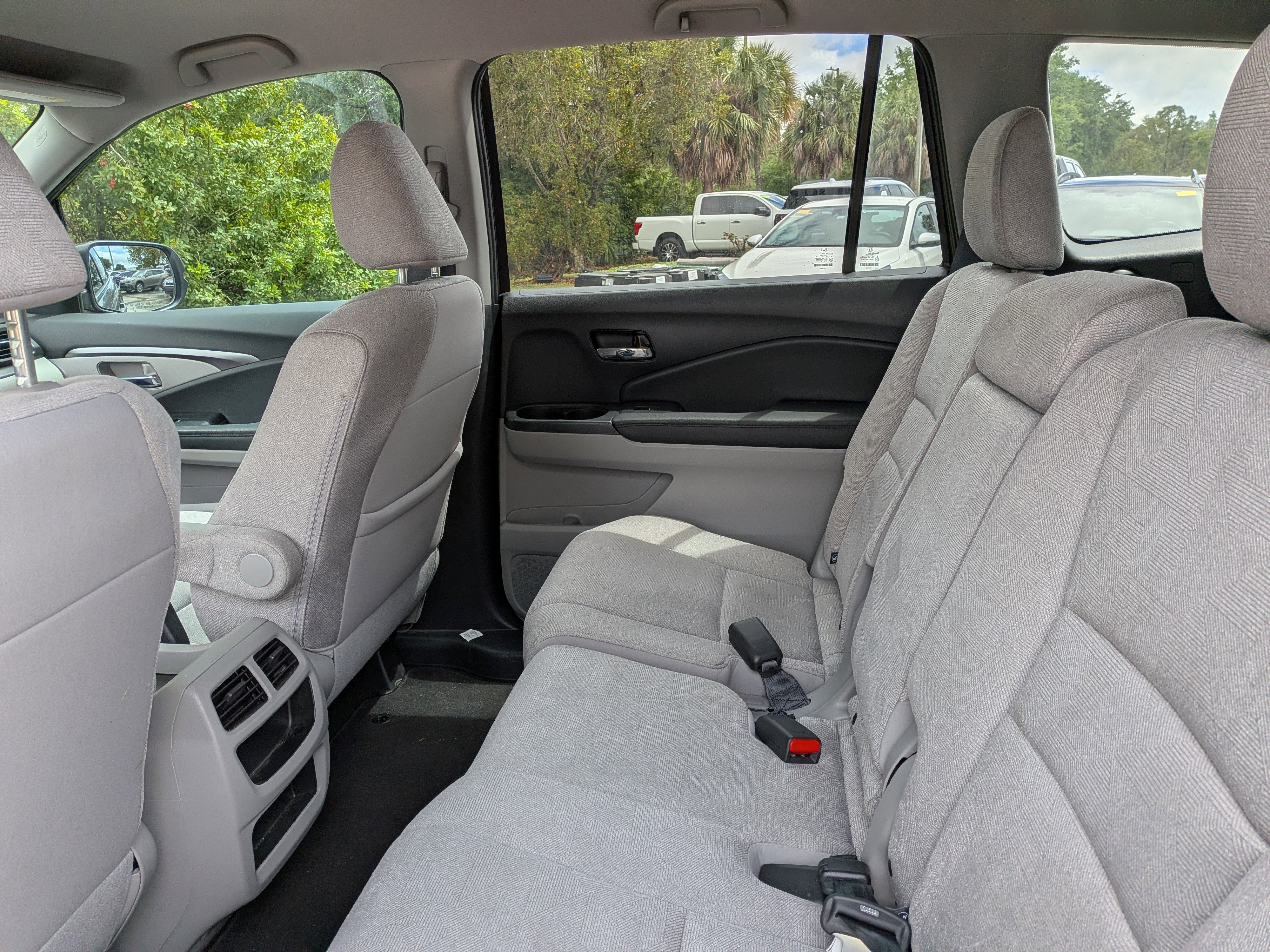 Used 2021 Honda Pilot LX image 14