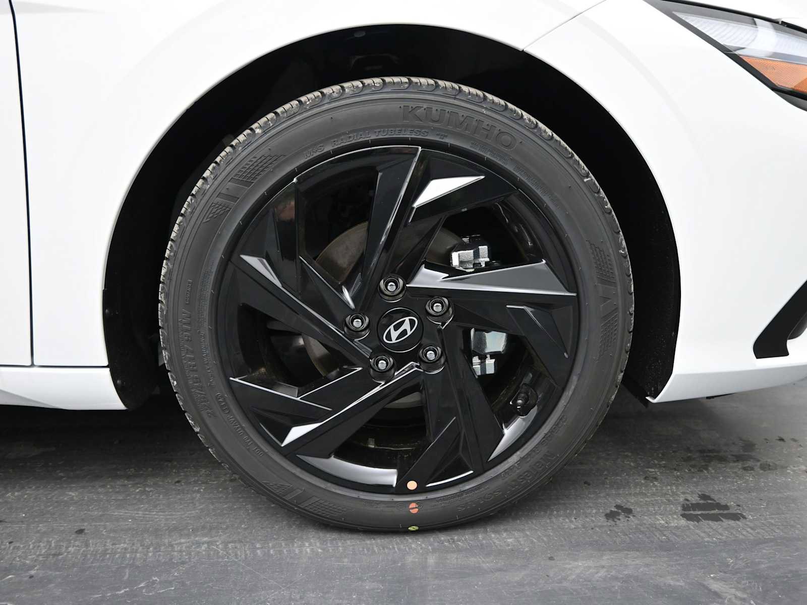 New 2026 Hyundai Elantra Sport w/ Cargo Package image 10