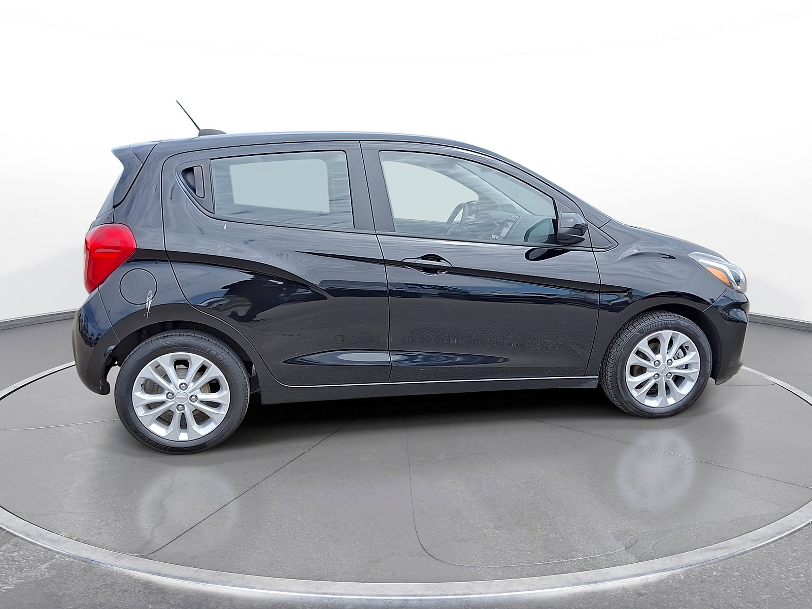 Used 2021 Chevrolet Spark LT FWD image 8