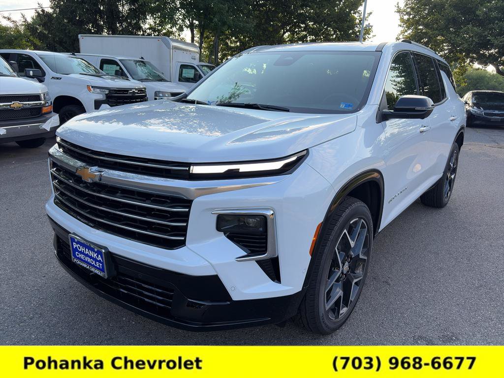 New 2026 Chevrolet Traverse High Country w/ LPO, Floor Liner Package AWD/4WD image 3