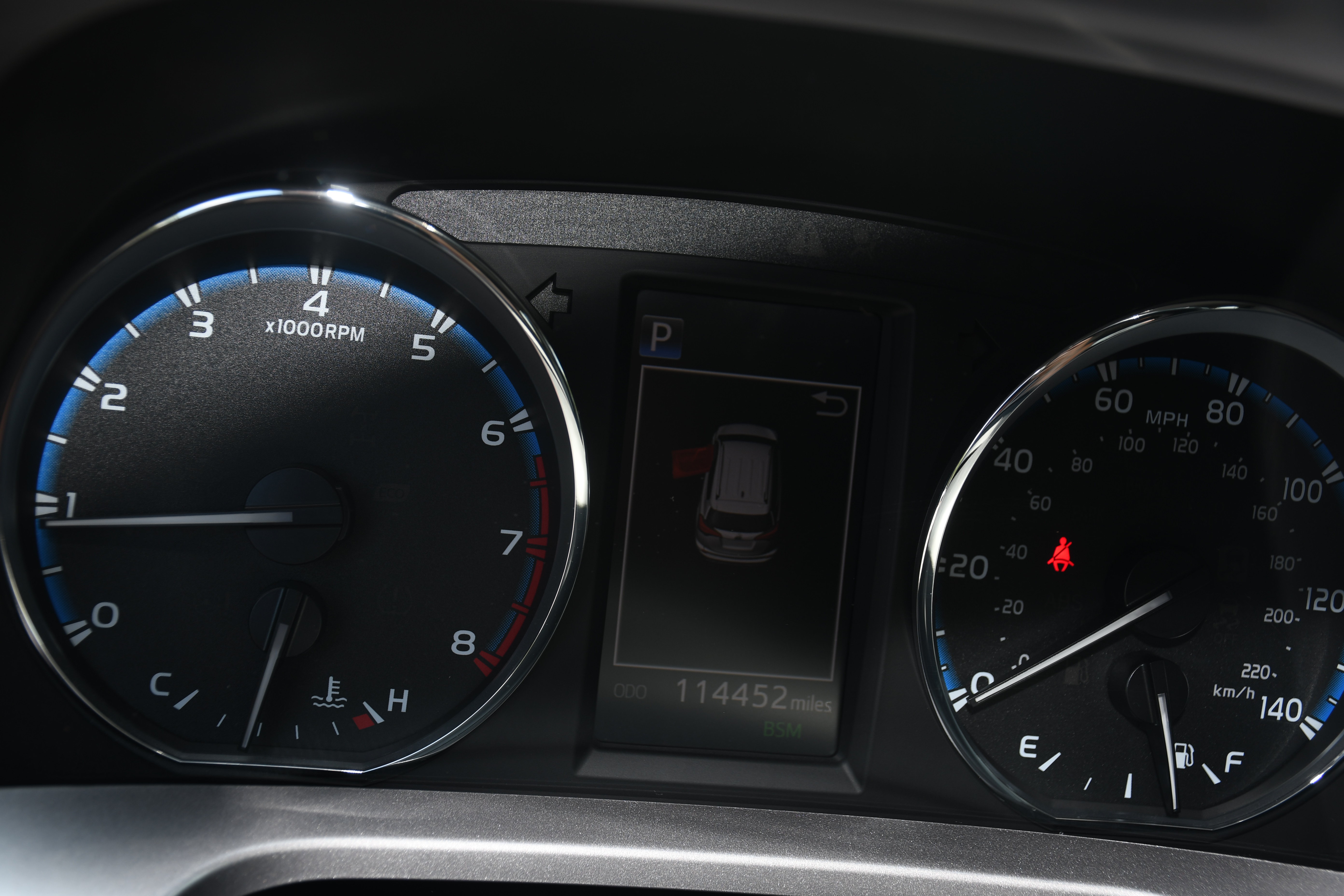 Used 2018 Toyota RAV4 Limited FWD image 14