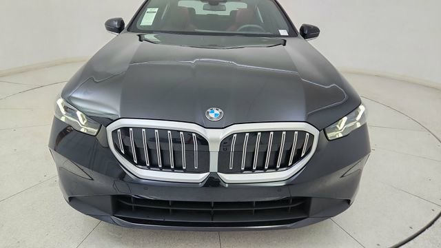 Used 2026 BMW 540i xDrive image 9