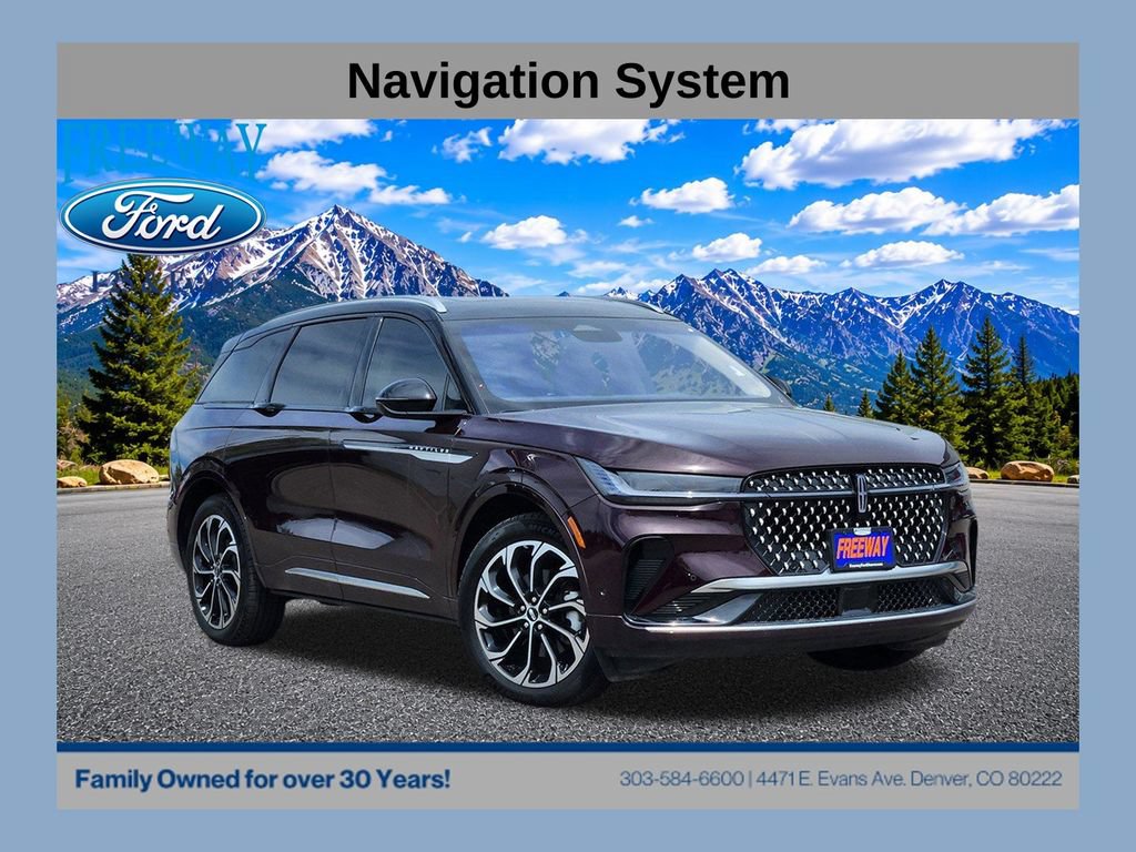 Used 2024 Lincoln Nautilus Reserve w/ Equipment Group 203A AWD/4WD image 1