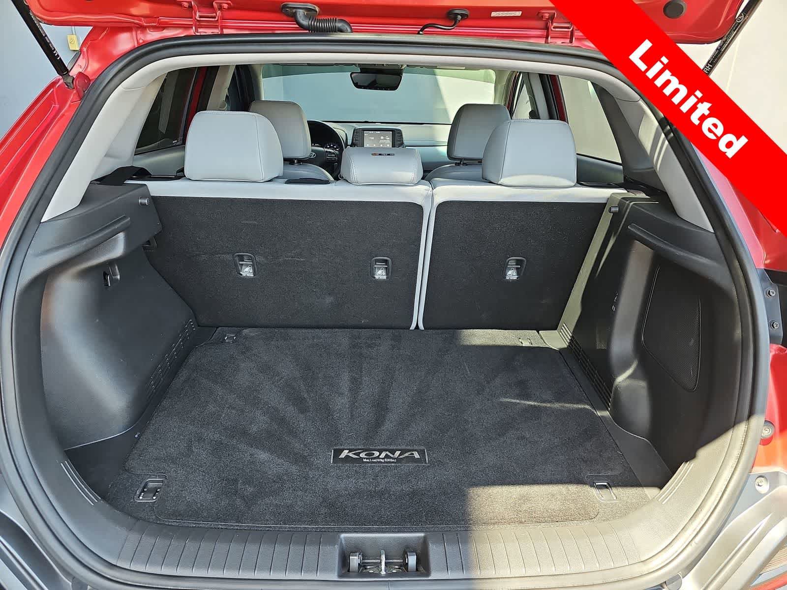 Used 2021 Hyundai Kona Limited w/ Cargo Package FWD image 23