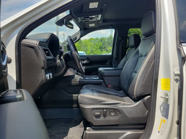 Used 2021 GMC Yukon XL SLT w/ SLT Premium Package AWD/4WD image 13