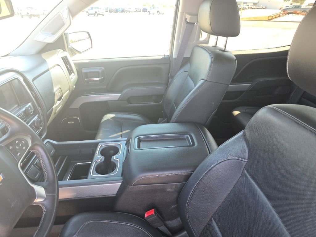 Used 2015 Chevrolet Silverado 1500 LTZ Z71 w/ Midnight Edition image 9