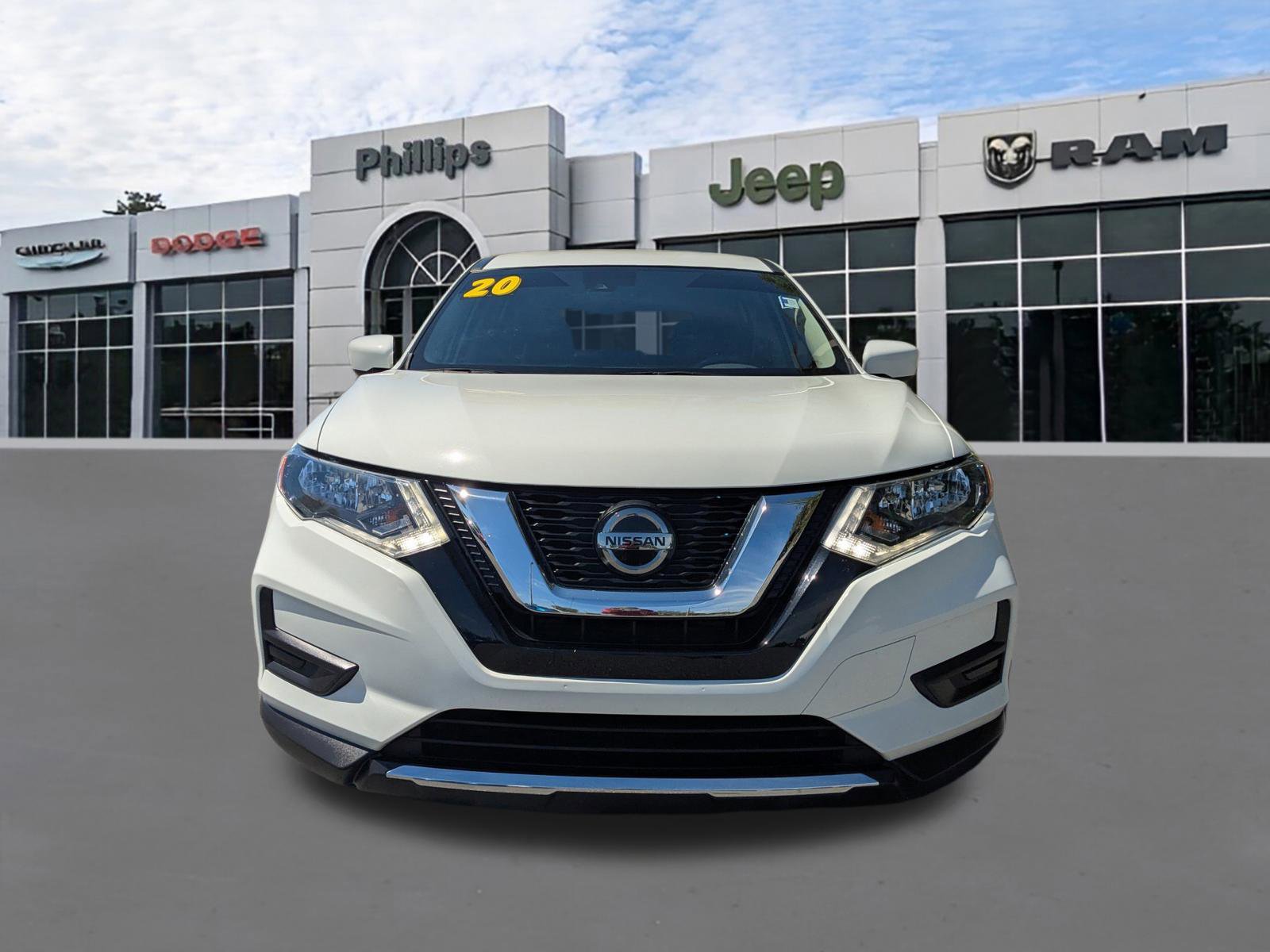 Used 2020 Nissan Rogue S image 8
