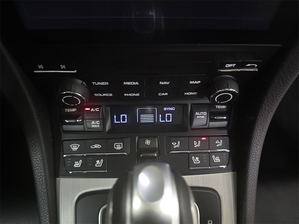 Certified 2024 Porsche 718 Cayman GT4 image 19