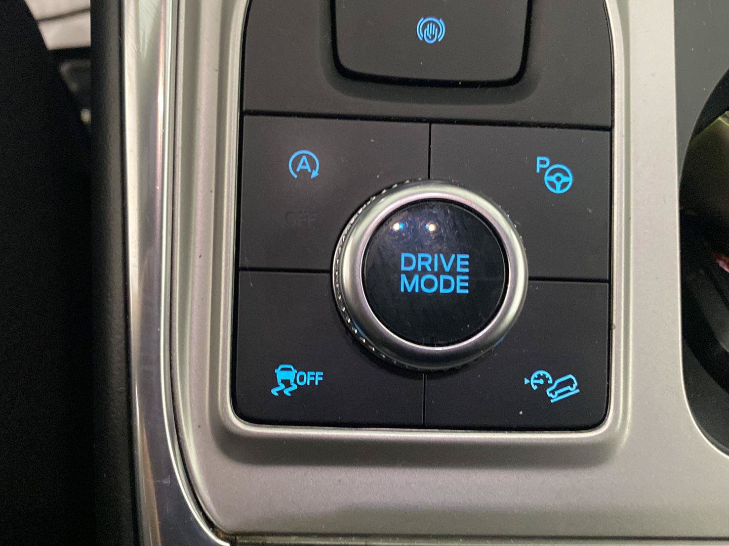 Used 2020 Ford Explorer ST w/ ST Street Pack AWD/4WD image 8
