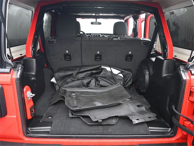 Used 2023 Jeep Wrangler Willys image 6