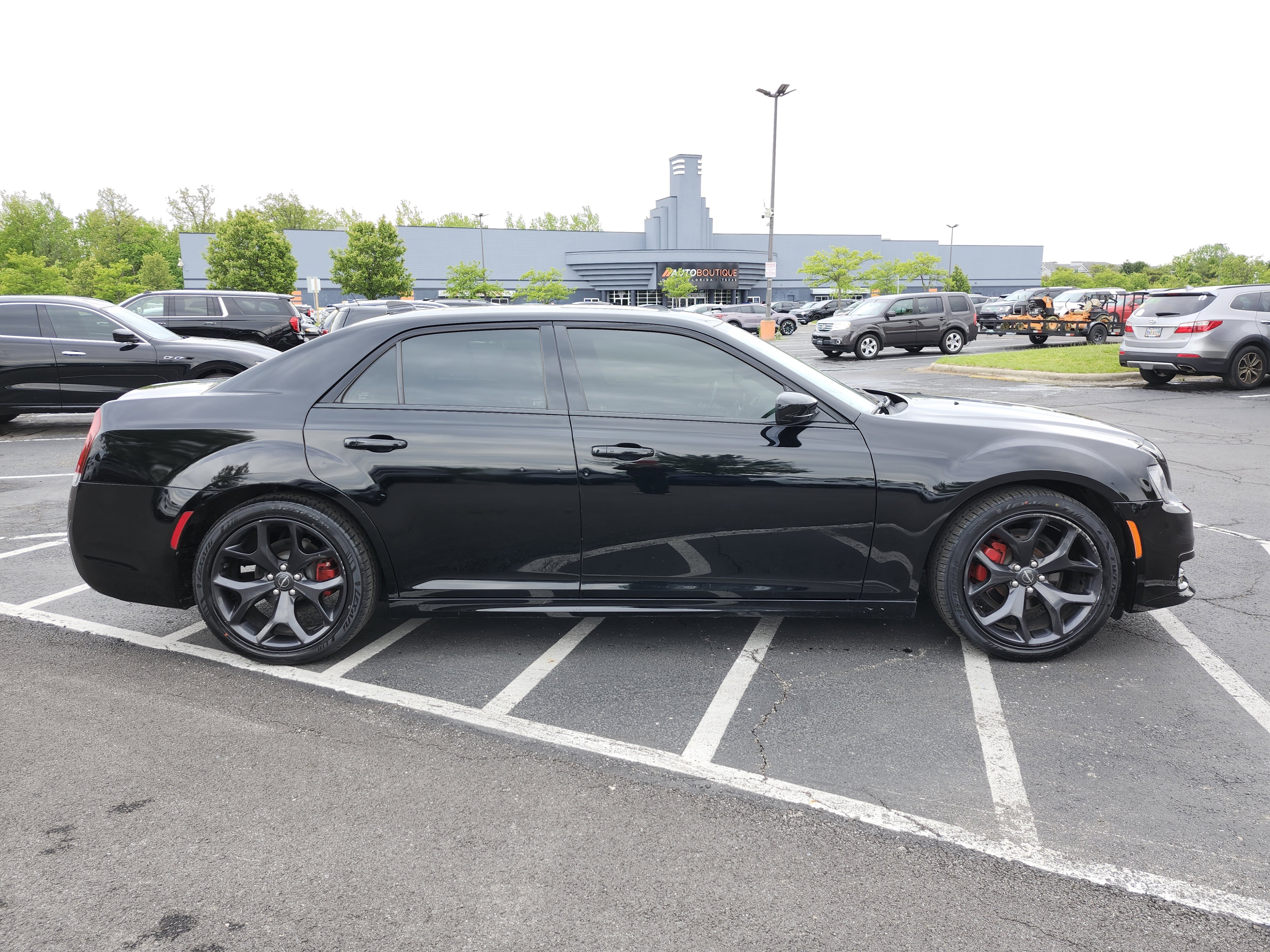 Used 2020 Chrysler 300 Touring L w/ Quick Order Package 2EF RWD image 19
