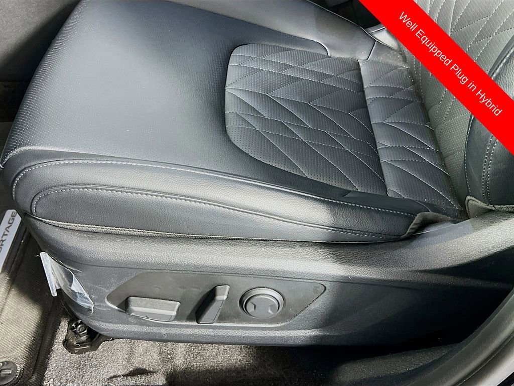 Certified 2025 Kia Sportage X-Line AWD/4WD image 11