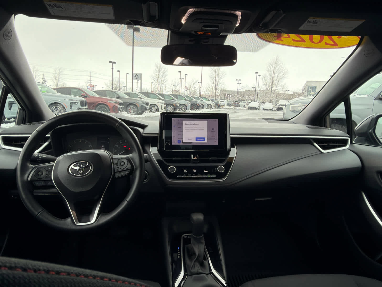 Used 2024 Toyota Corolla SE image 15