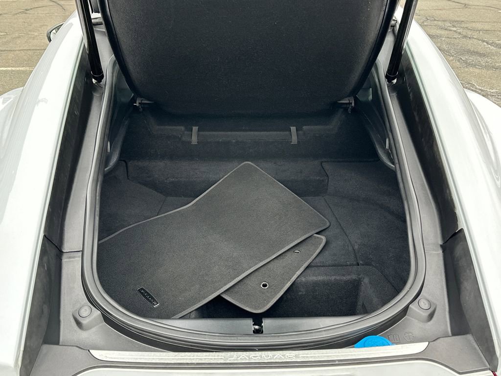 Used 2017 Jaguar F-TYPE S image 7