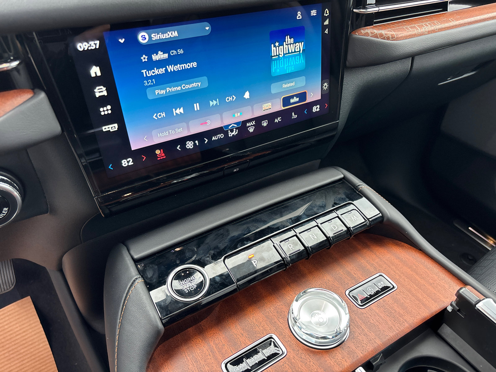 New 2025 Lincoln Navigator L Black Label image 22