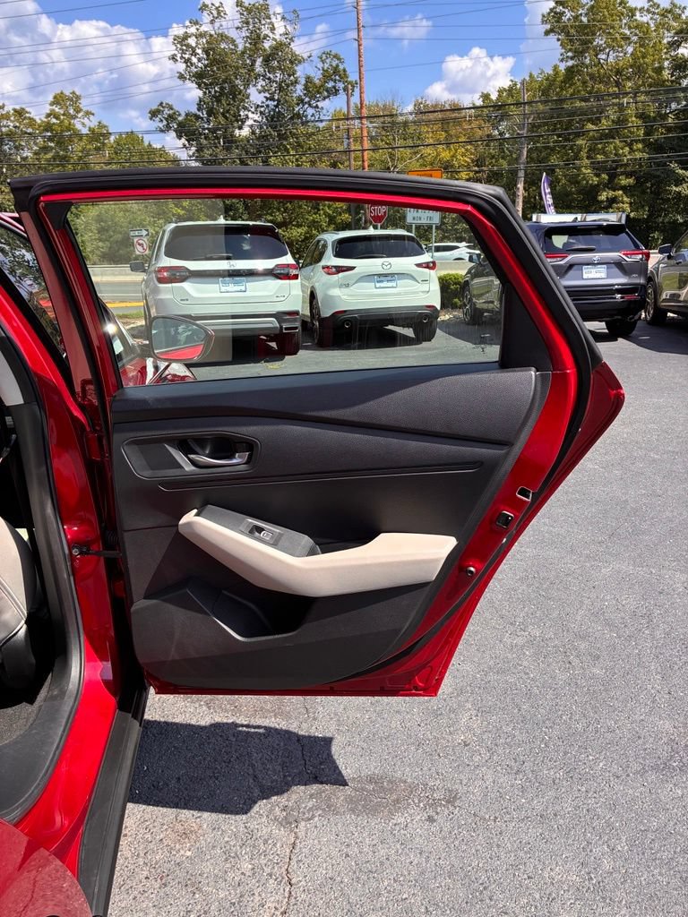 Used 2023 Honda Accord EX image 22