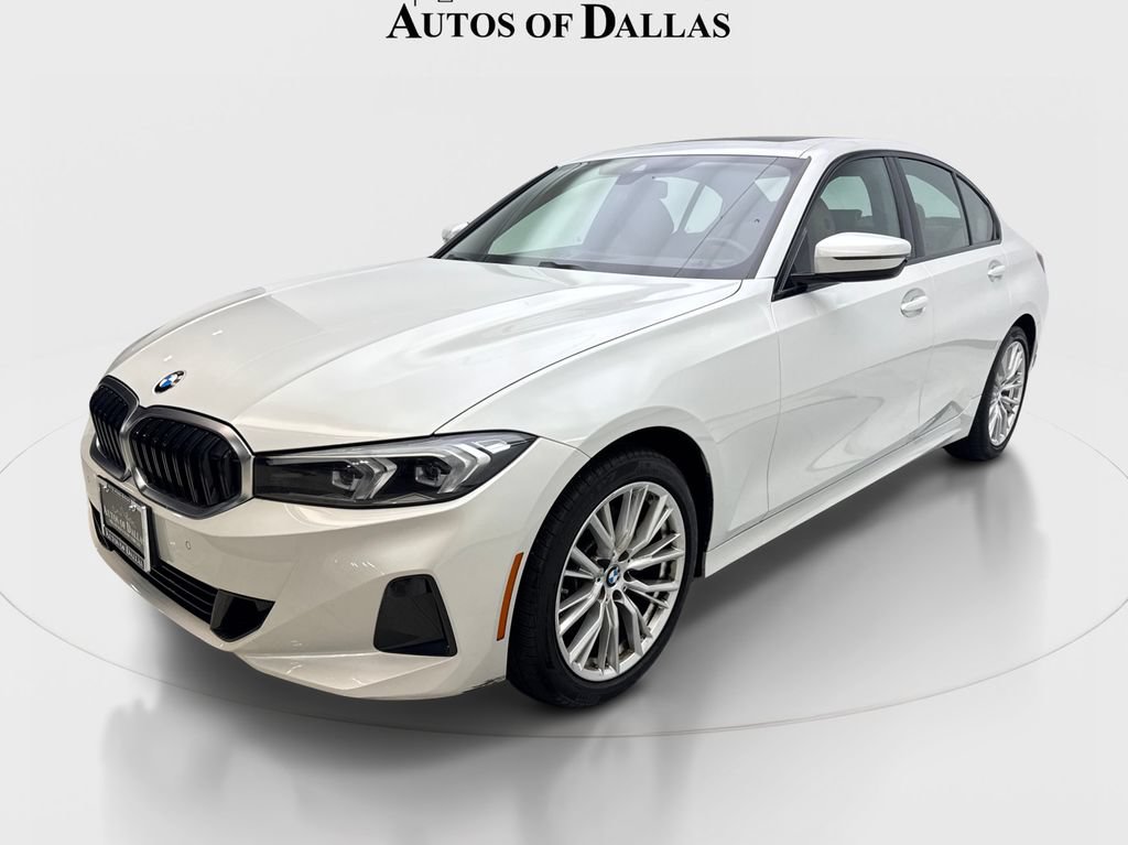 Used 2023 BMW 330i Sedan w/ Driving Assistance Package RWD image 2