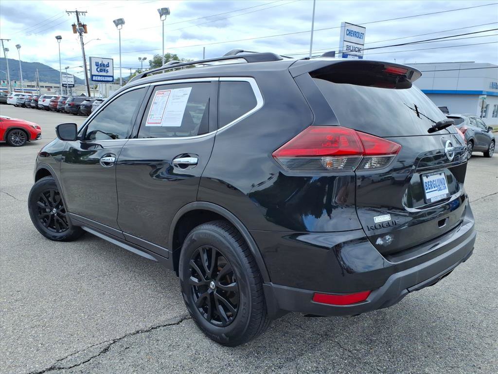 Used 2018 Nissan Rogue SV FWD image 6