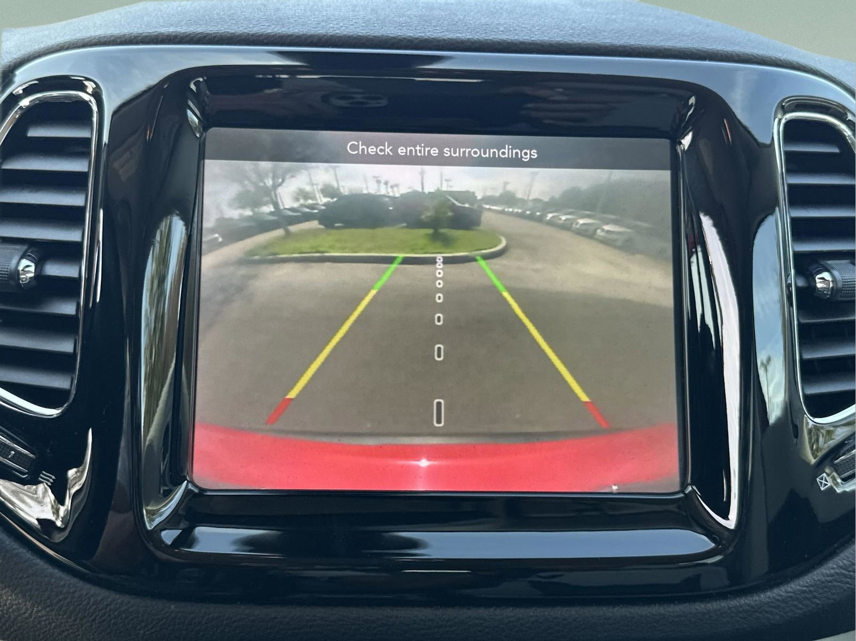 Used 2020 Jeep Compass Limited w/ Safety & Security Group image 28