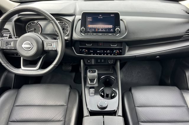 Used 2024 Nissan Rogue SV w/ SV Premium Package AWD/4WD image 17