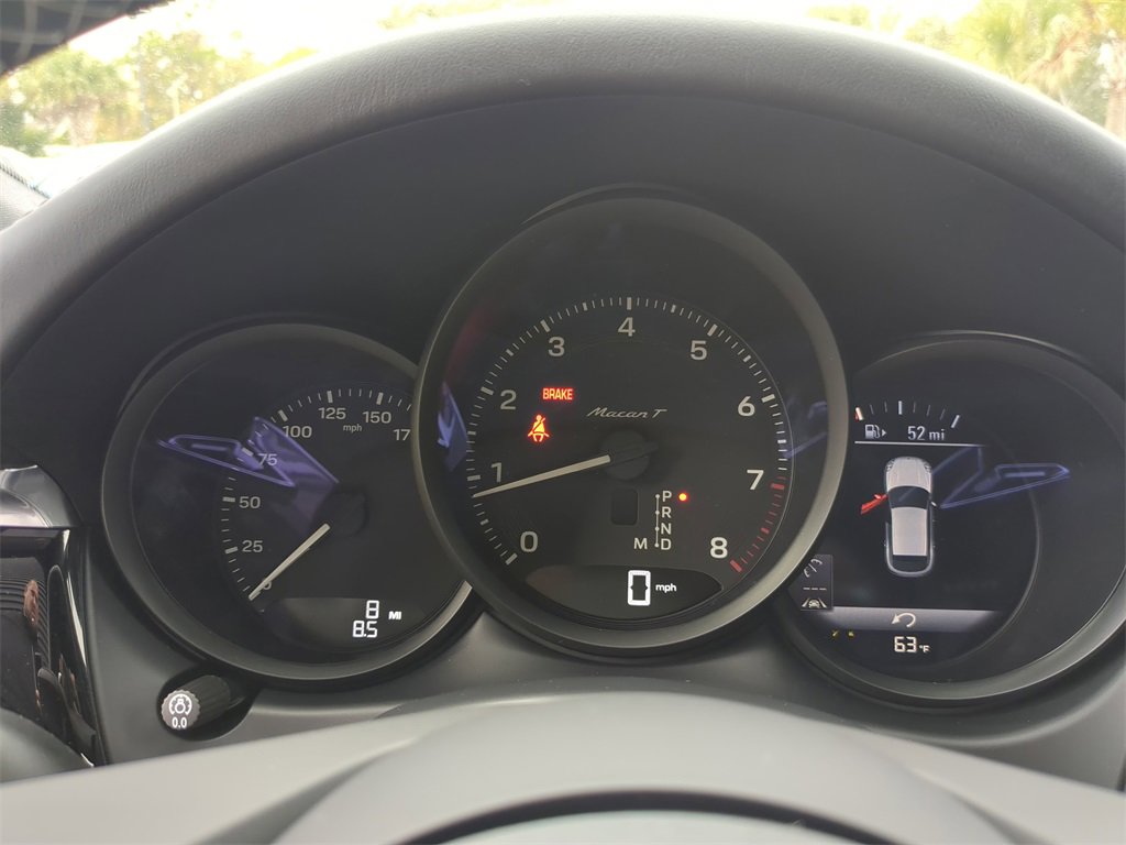 New 2026 Porsche Macan Turbo image 34