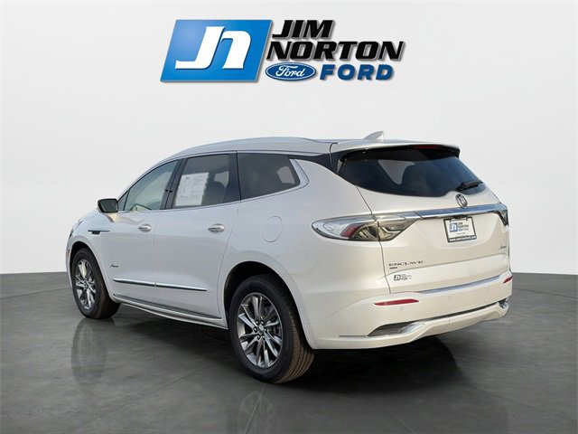 Used 2023 Buick Enclave Avenir w/ Avenir Technology Package image 5