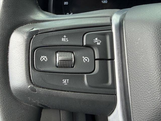Used 2023 GMC Yukon XL SLE AWD/4WD image 23