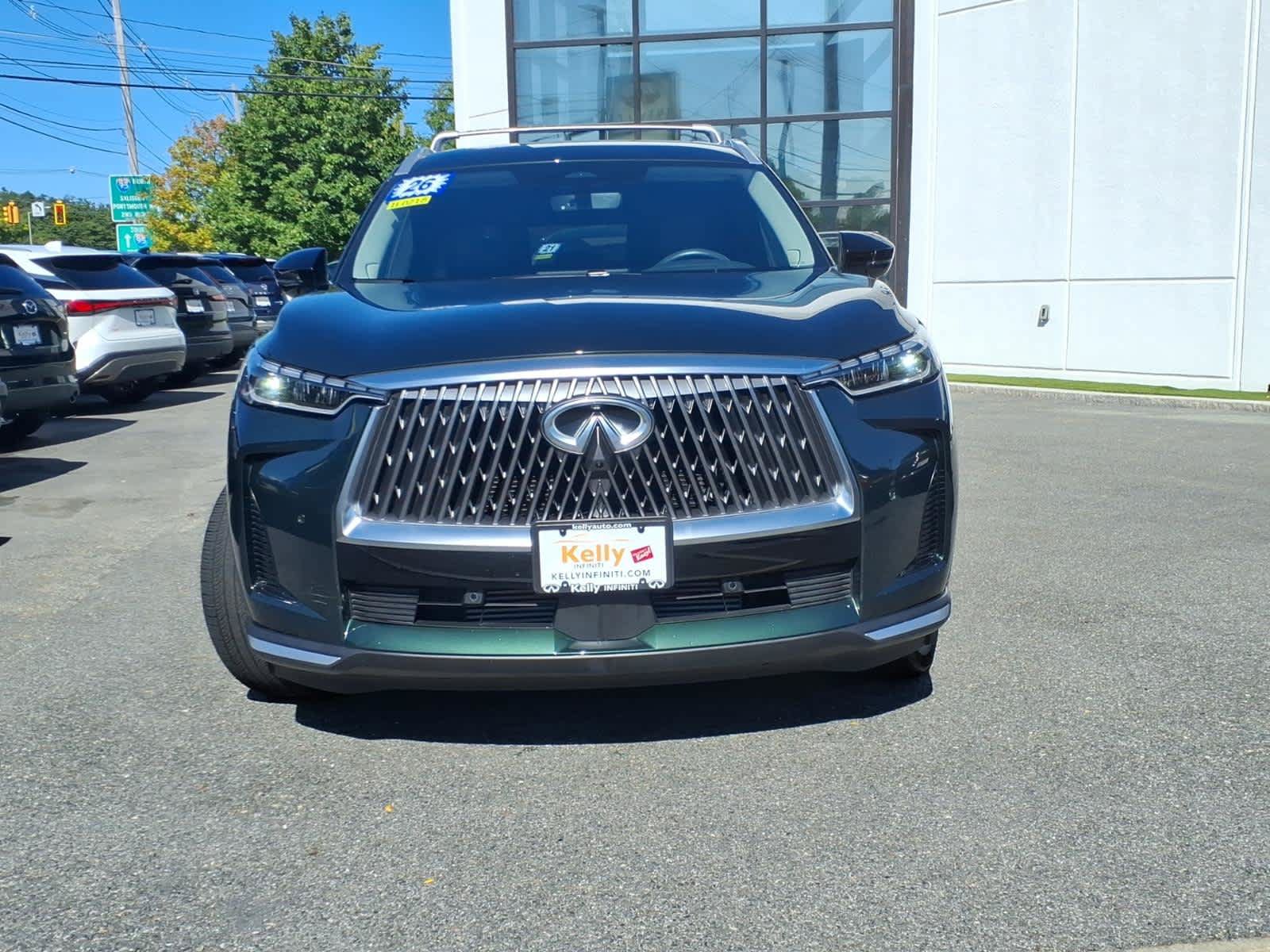 Certified 2026 INFINITI QX60 Luxe w/ Cargo Package AWD/4WD image 2