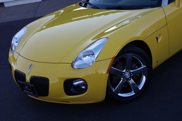 Used 2008 Pontiac Solstice GXP w/ Premium Package RWD image 6