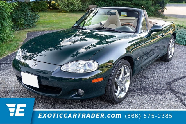 Used 2001 MAZDA MX-5 Miata RWD image 1