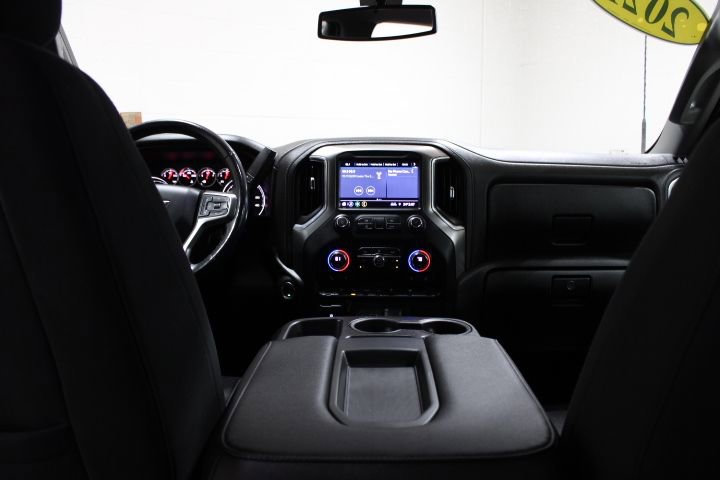 Used 2021 Chevrolet Silverado 2500 LT w/ Texas Edition image 31