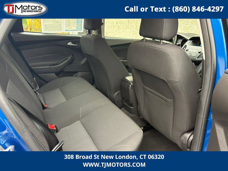 Used 2018 Ford Focus SE image 11