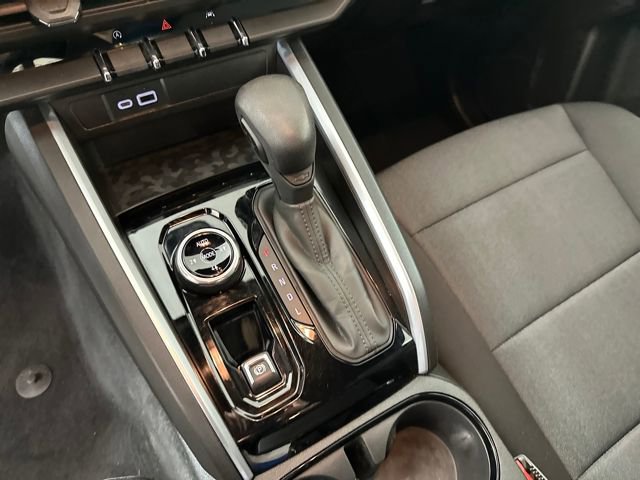 Used 2023 Chevrolet Colorado Trail Boss w/ Technology Package image 20