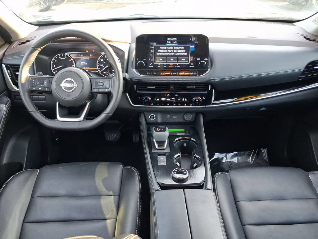 Certified 2022 Nissan Rogue SL w/ SL Premium Package AWD/4WD image 9