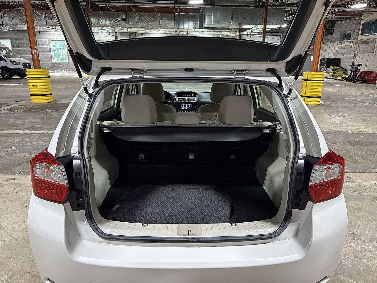 Used 2016 Subaru Impreza 2.0i Premium AWD/4WD image 11