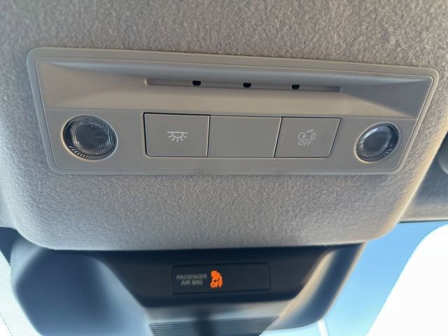 New 2026 Nissan Kicks SV w/ Cold Weather Package FWD image 23