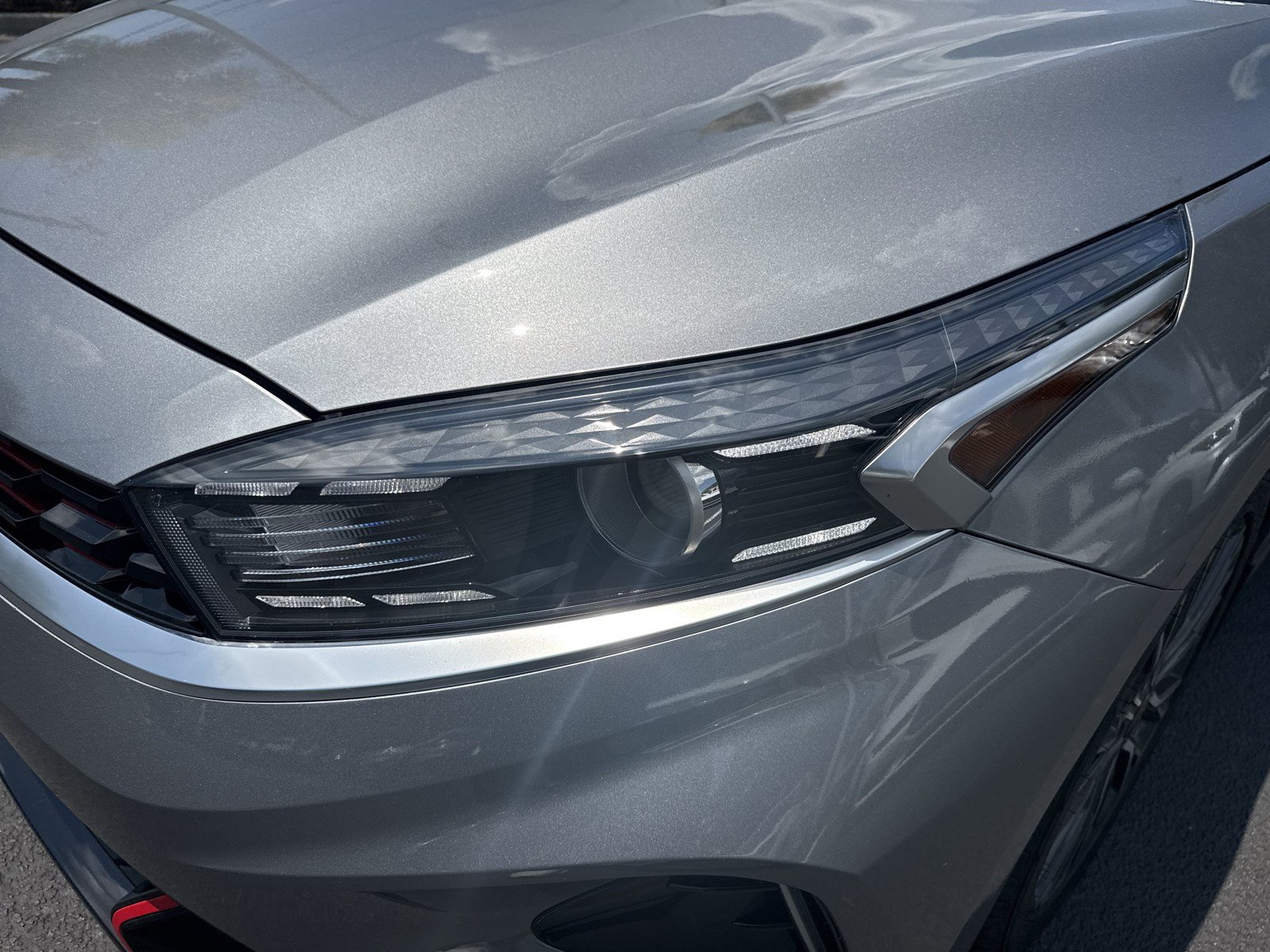 Used 2024 Kia Forte GT-Line w/ GT-Line Premium Package FWD image 9