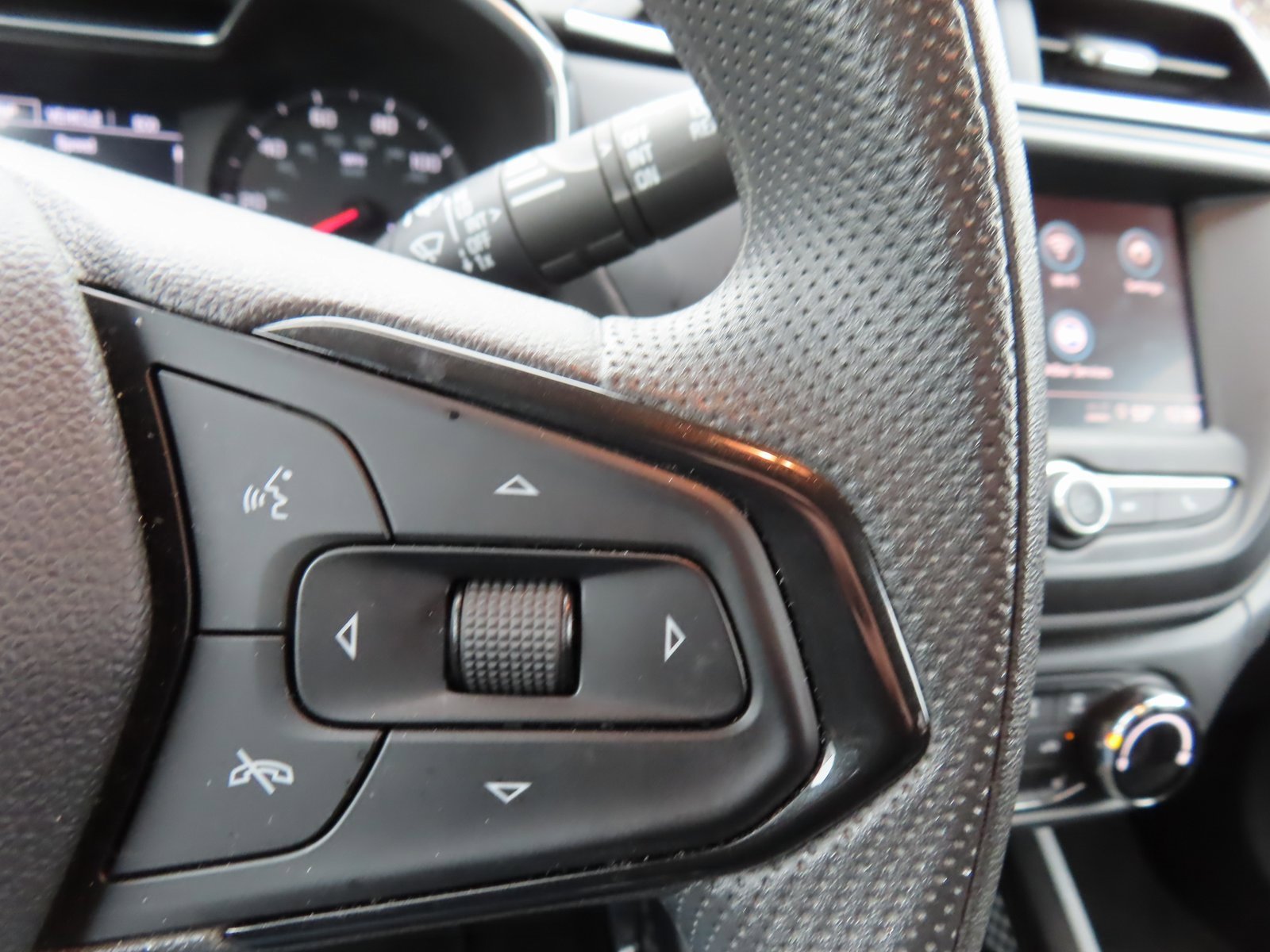 Used 2023 Chevrolet TrailBlazer LT image 19