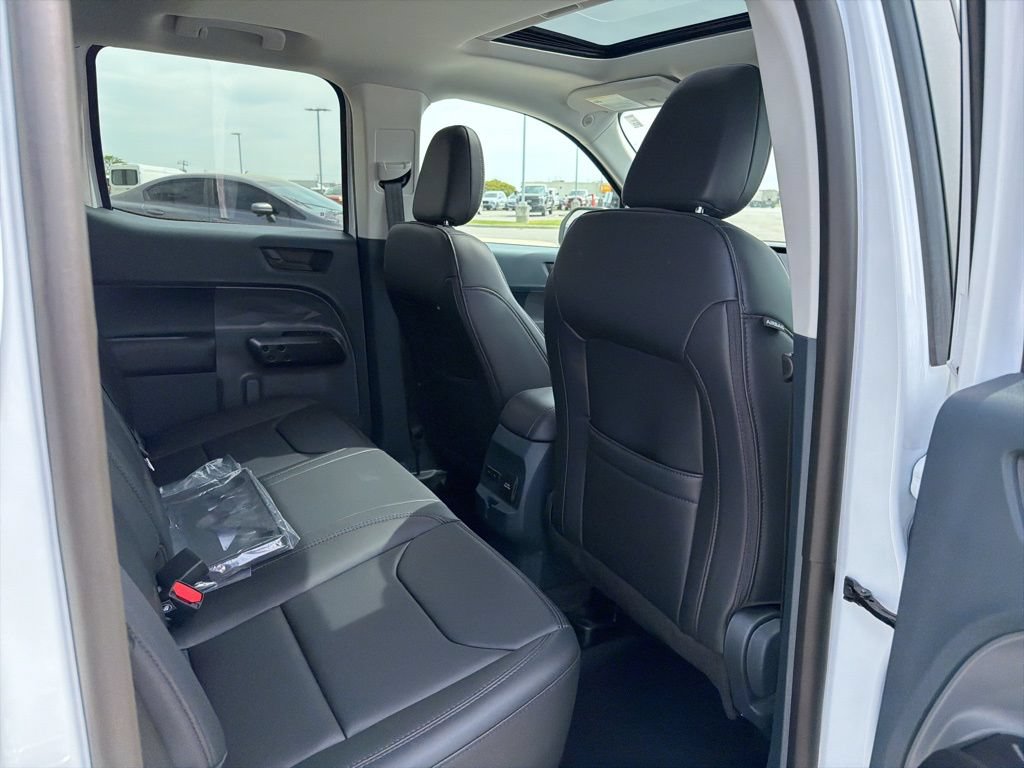 New 2026 Ford Maverick Lariat w/ Black Appearance Package AWD/4WD image 18