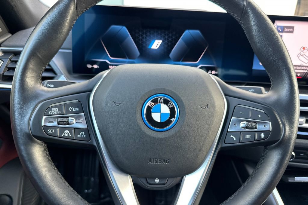 Used 2023 BMW i4 eDrive35 RWD image 26